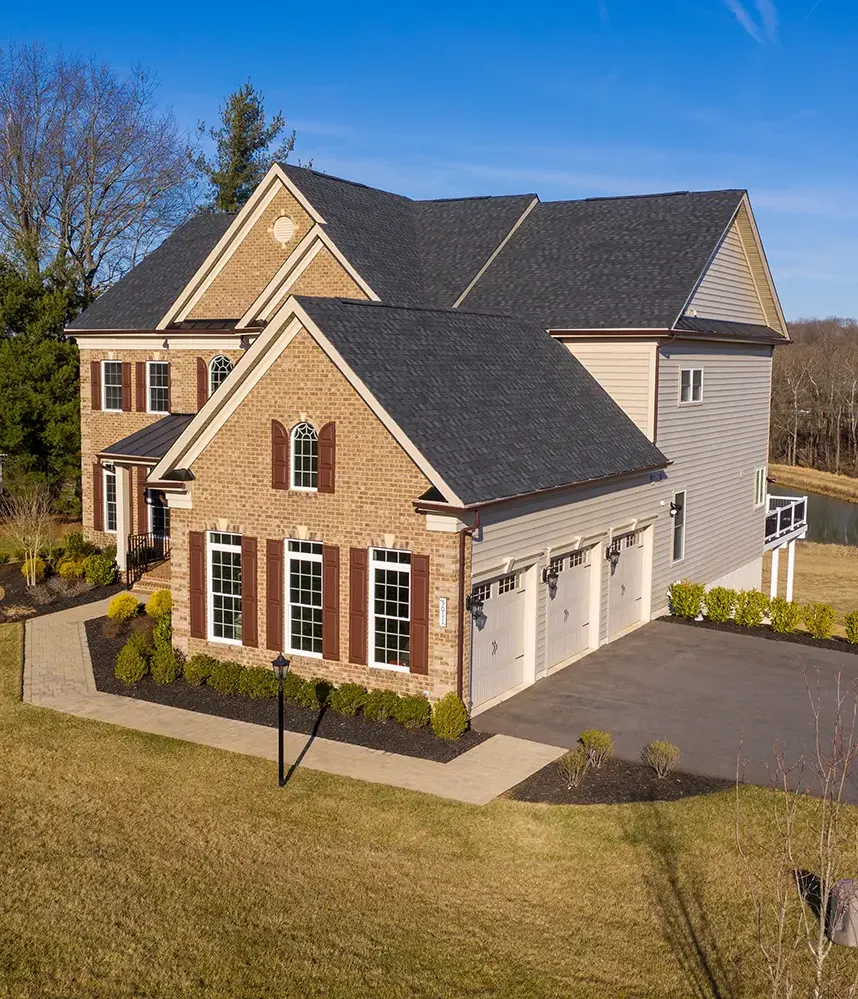 shingle roof big residential house 005b 1